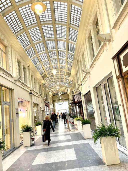 Ostend Chic, Luxe Loftstijl In Oostende Zewnętrze zdjęcie