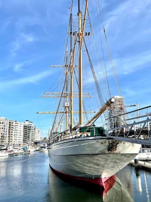 Ostend Chic, Luxe Loftstijl In Oostende Zewnętrze zdjęcie